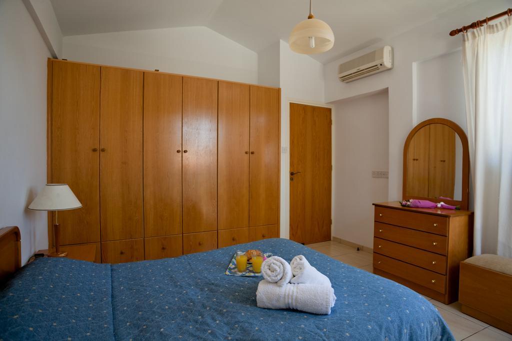 Amalia Villa Polis Buitenkant foto